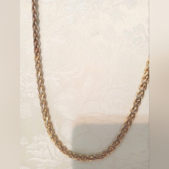 Vintage Necklace Gold Tone Braided Chain 24 Inches - Picture 3 of 5